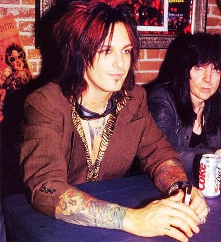 nikki sixx striped pants