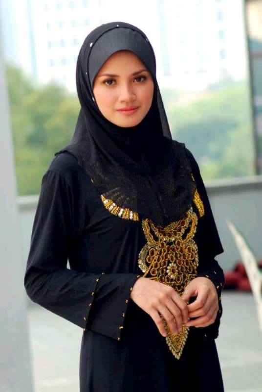 Nur Fazura