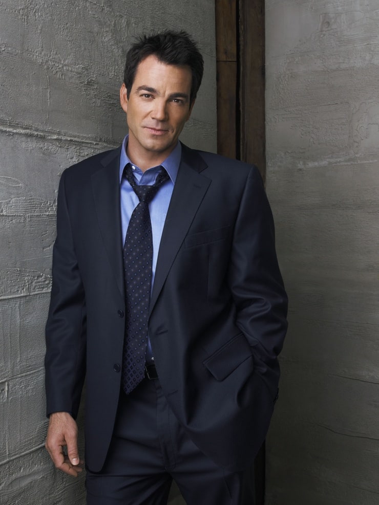 Jon Tenney