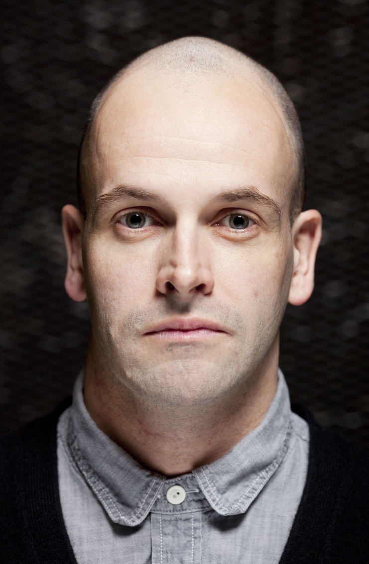 Picture of Jonny Lee Miller