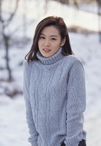 Ye-jin Son Ye-jin Son