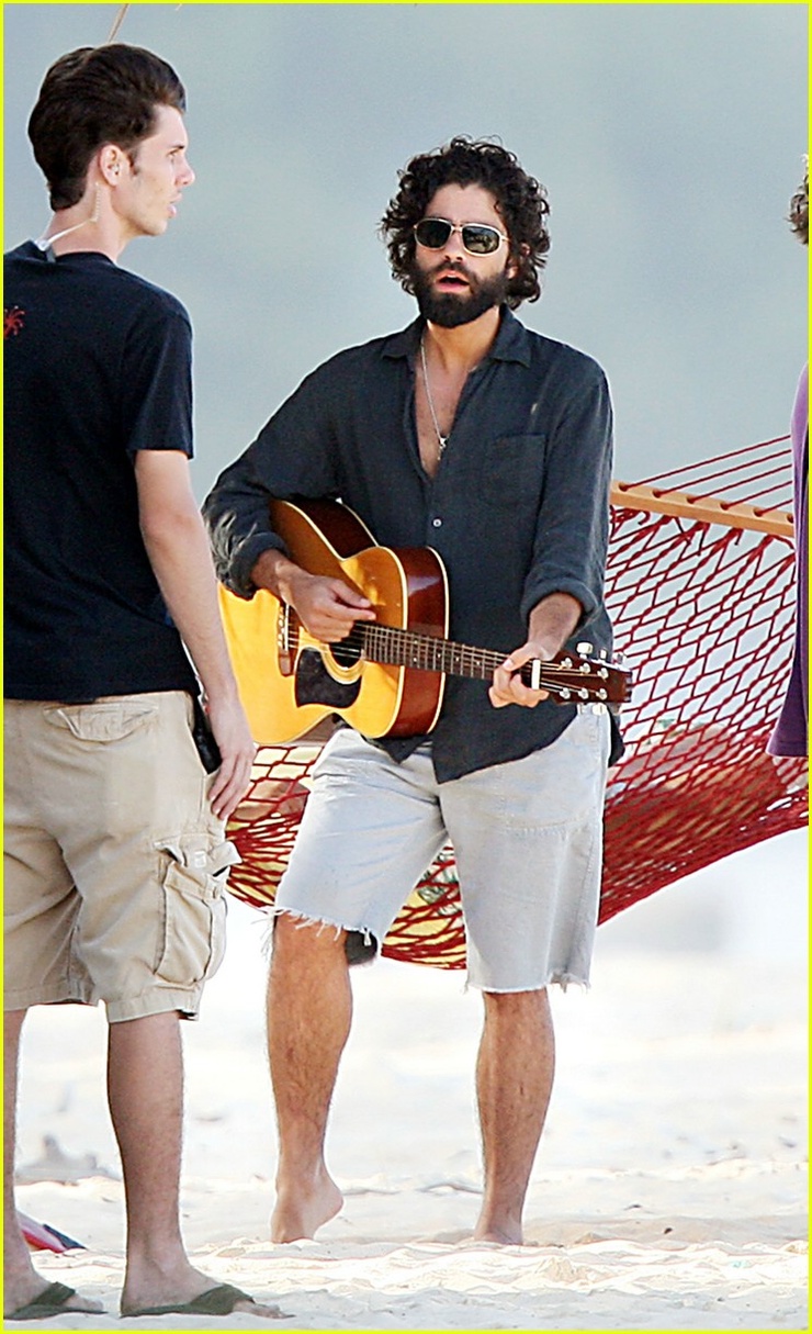 Adrian Grenier Adrian Grenier