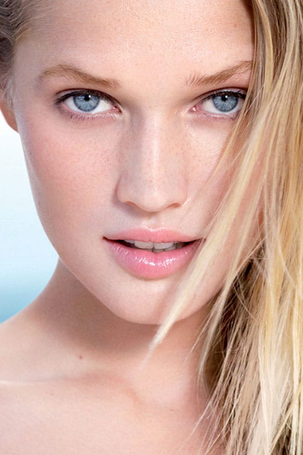 Toni Garrn Toni Garrn