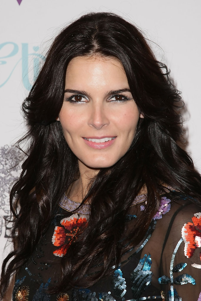 Angie Harmon