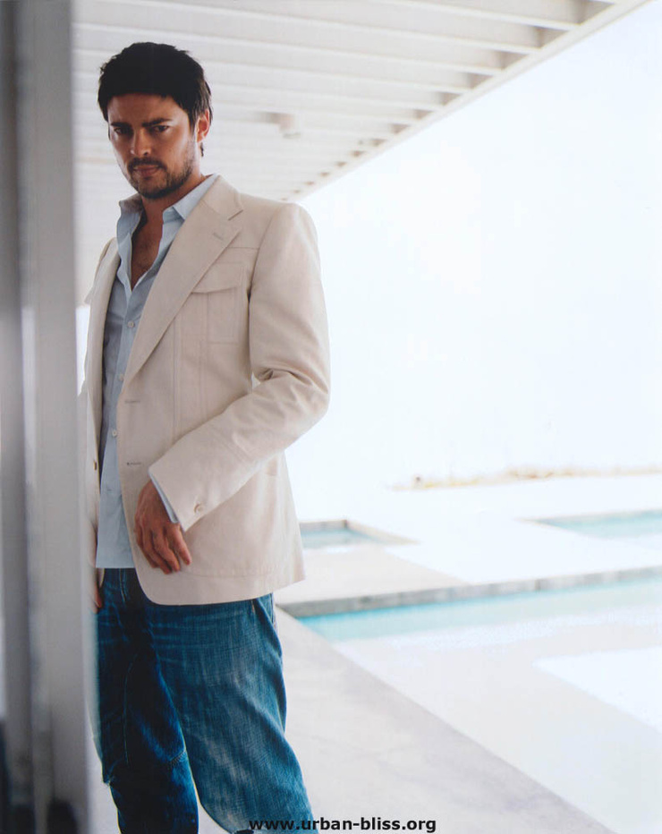 Karl Urban