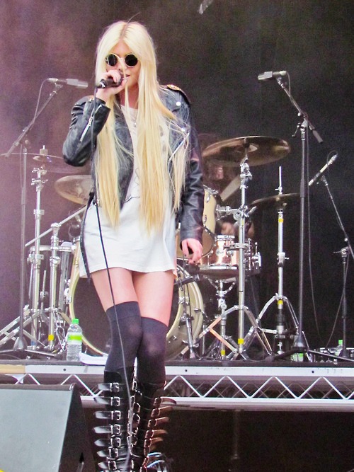 Taylor Momsen Taylor Momsen