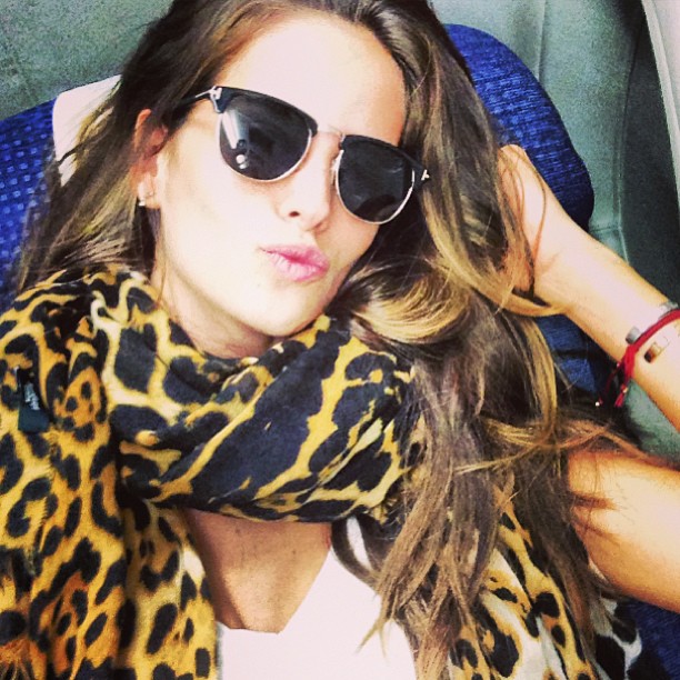 Izabel Goulart Izabel Goulart