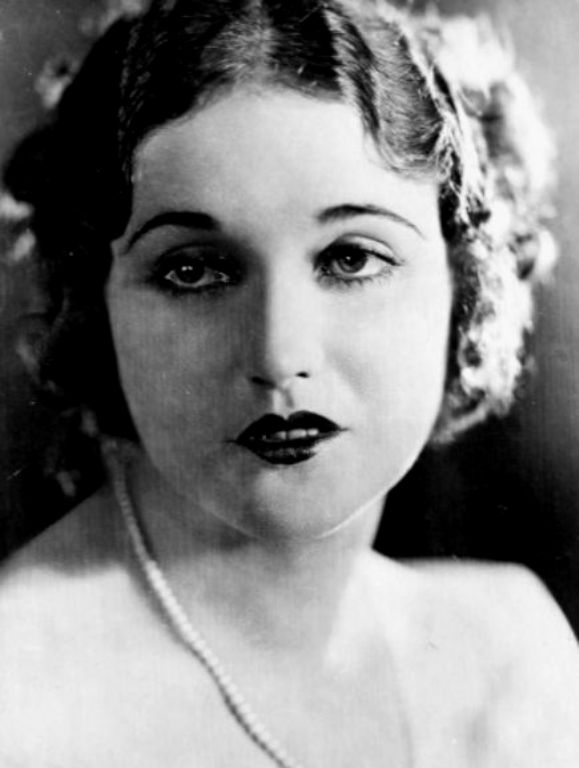 Agnes Ayres