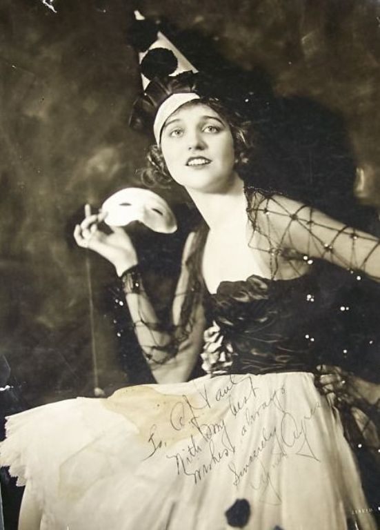 Agnes Ayres Agnes Ayres