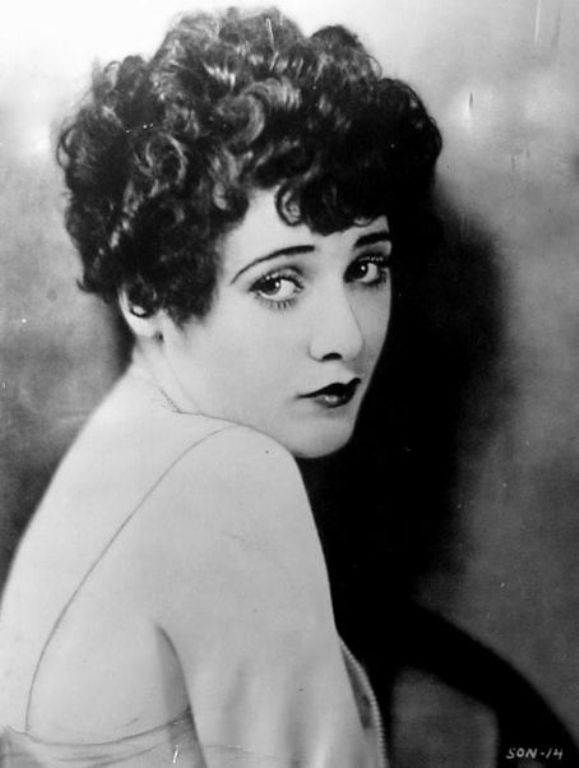 Sally O'Neil