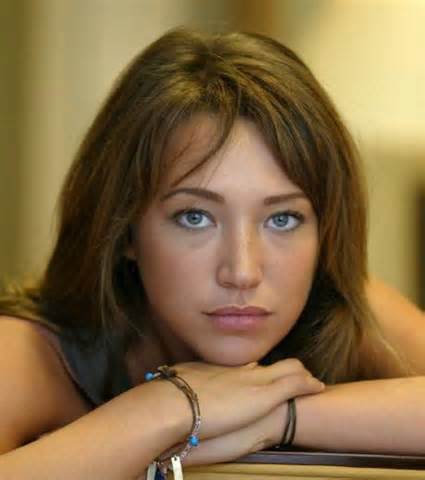 Laura Smet Laura Smet