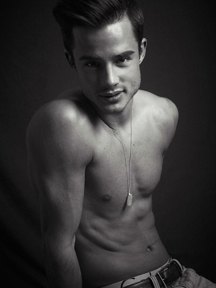 Picture of Kenzie Roth