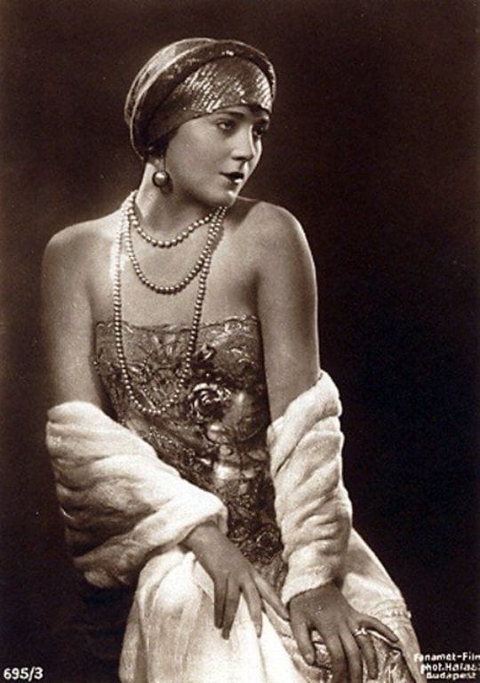 Vilma Bánky Vilma Bánky