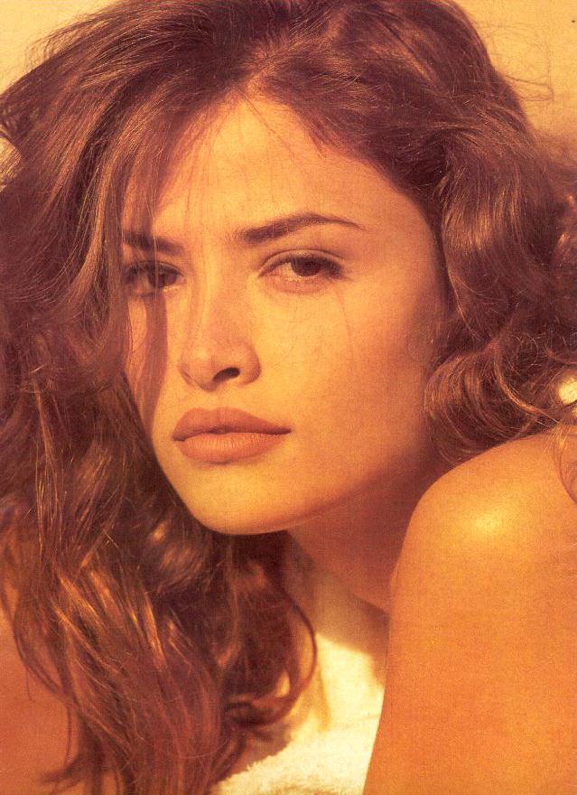 Almudena Fernandez Almudena Fernandez