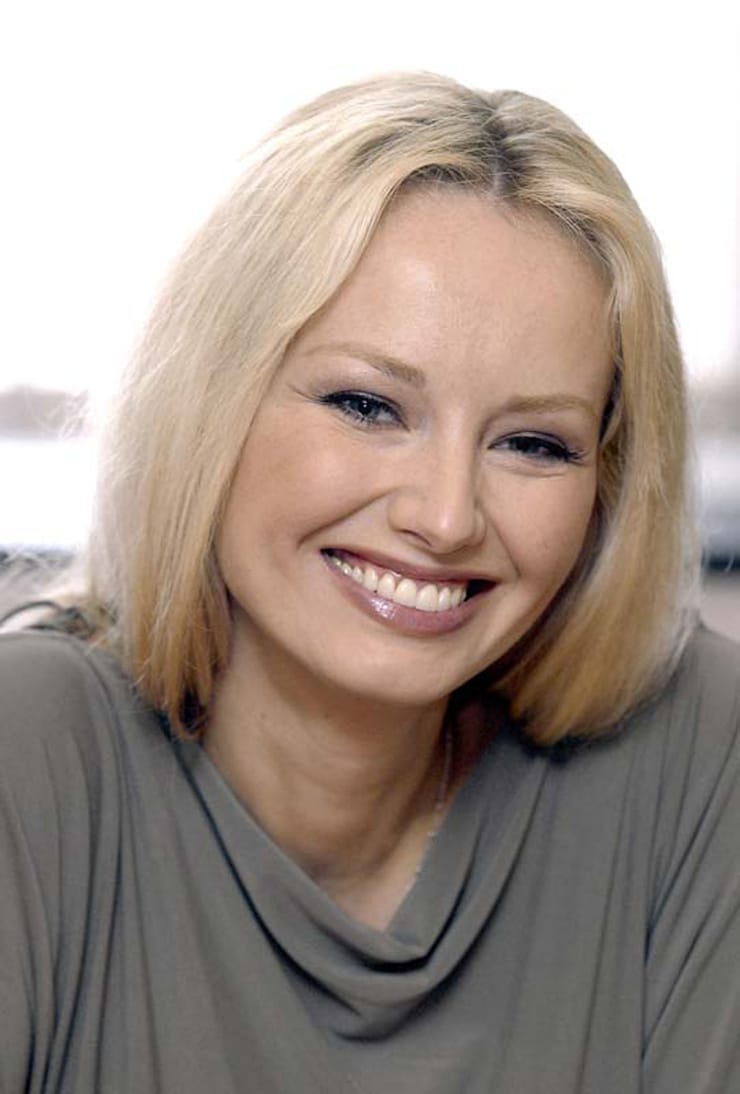 Adriana Karembeu