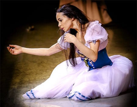 Diana Vishnyova Diana Vishnyova