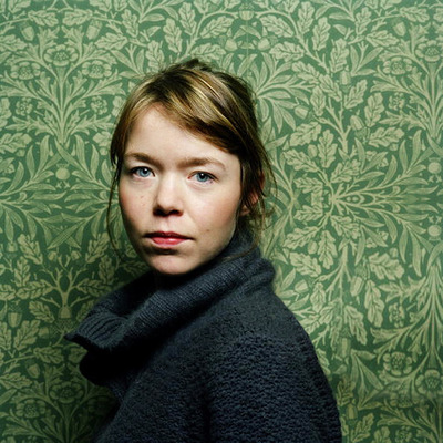 Picture of Anna Maxwell Martin