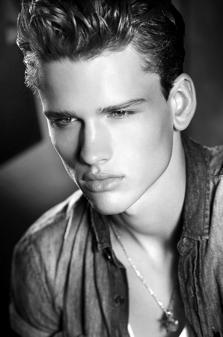 Simon Nessman Simon Nessman