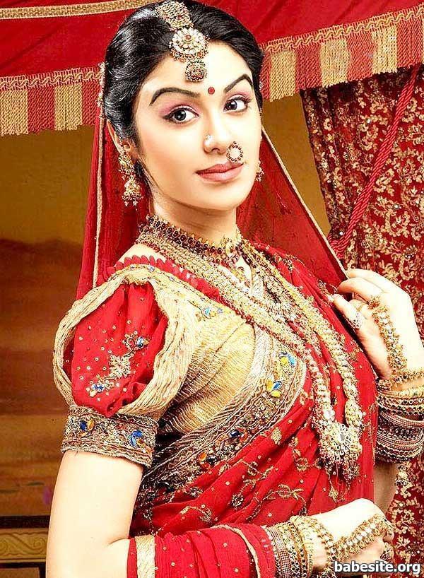 Adah Sharma