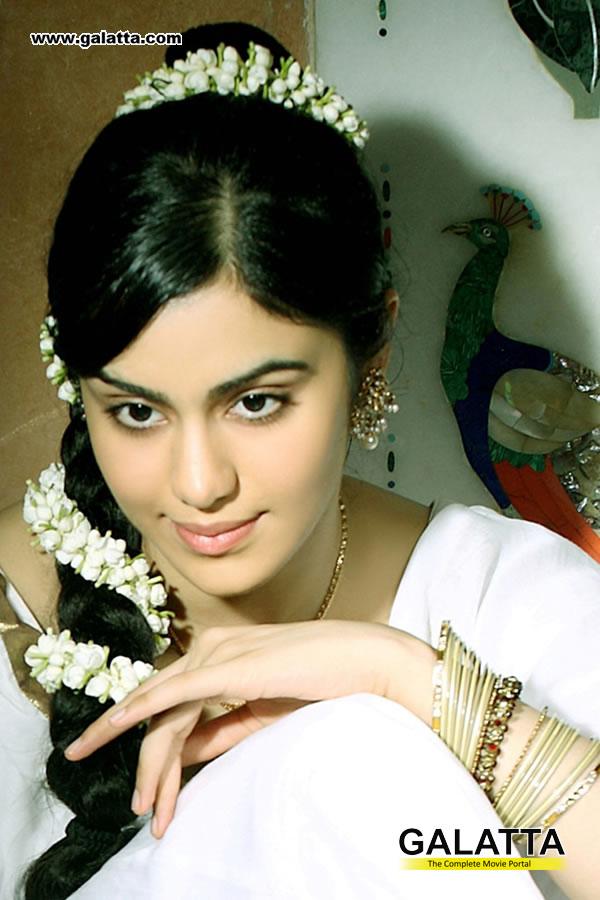 Adah Sharma