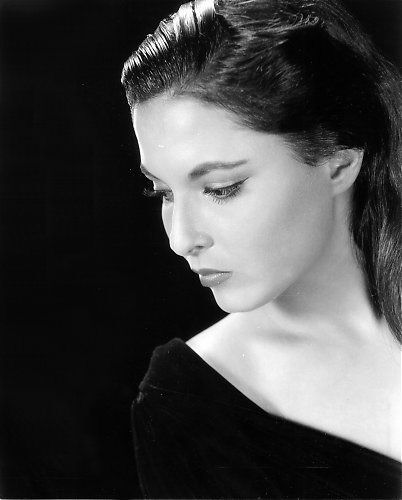 Elana Eden