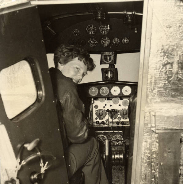 Amelia Earhart Amelia Earhart