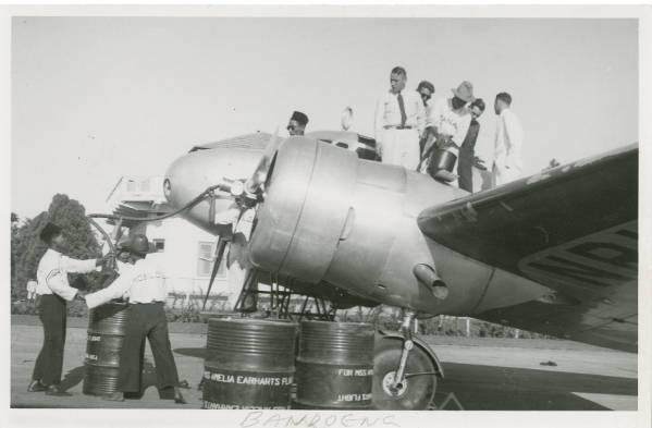 Amelia Earhart Amelia Earhart