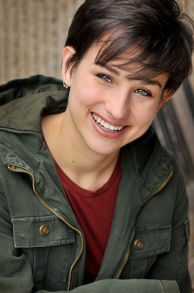 Bex Taylor-Klaus Bex Taylor-Klaus