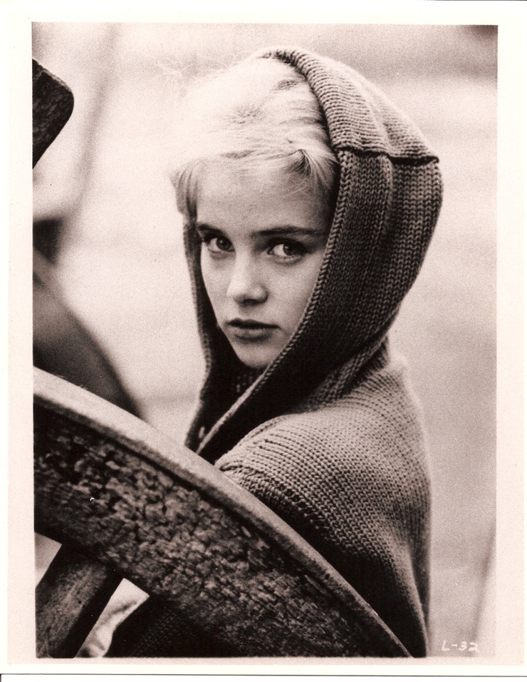 Sue Lyon