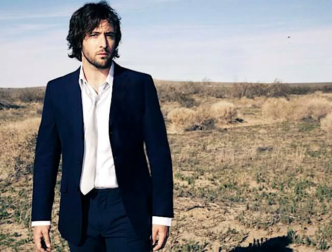 Alex O'Loughlin