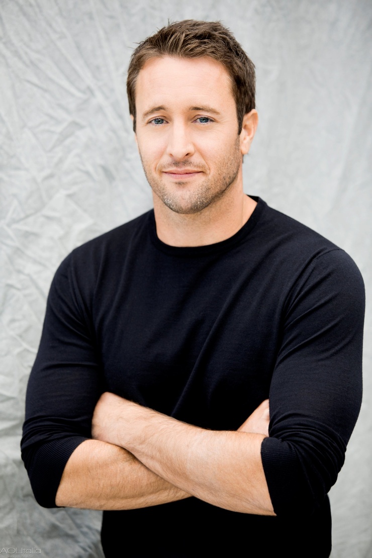 Alex O'Loughlin