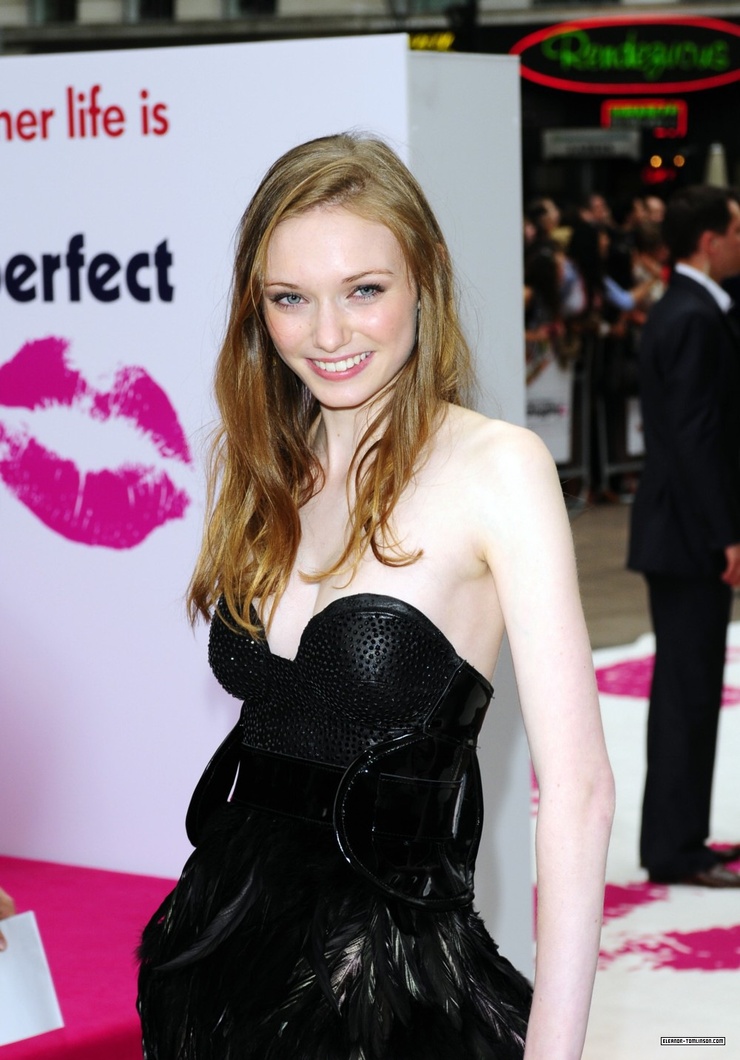 Eleanor Tomlinson Eleanor Tomlinson