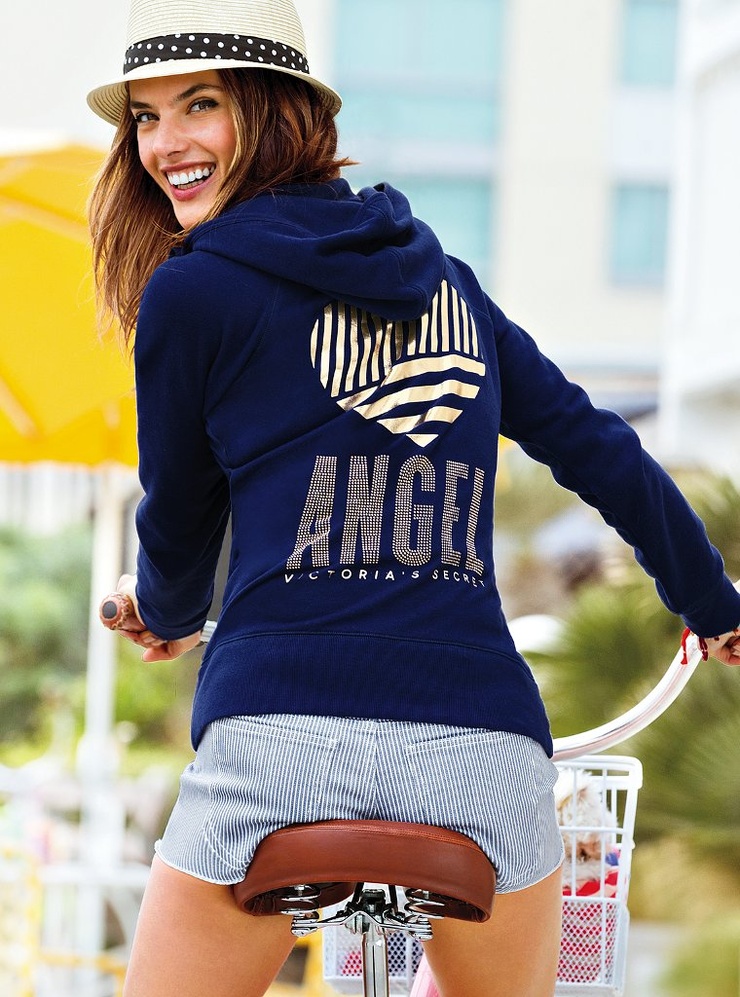 Alessandra Ambrosio Alessandra Ambrosio