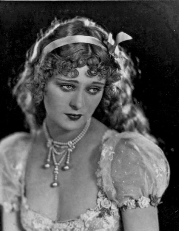 Dolores Costello