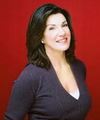 Hilary Farr