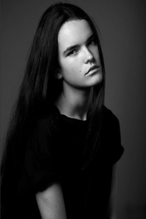 Zoe Colivas