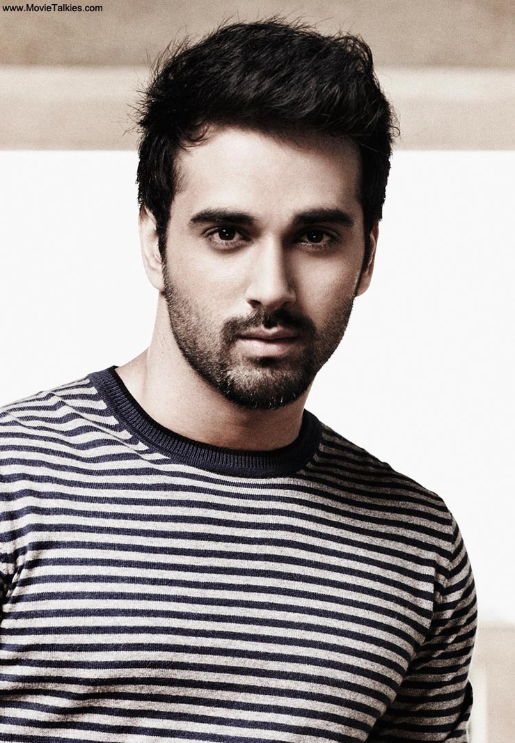 Pulkit Samrat