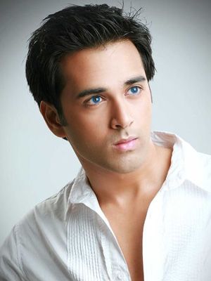 Pulkit Samrat