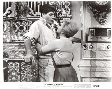 Joan O'Brien