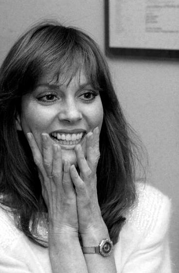 Lesley Ann Warren