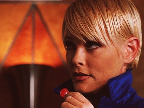 Pamela Gidley.