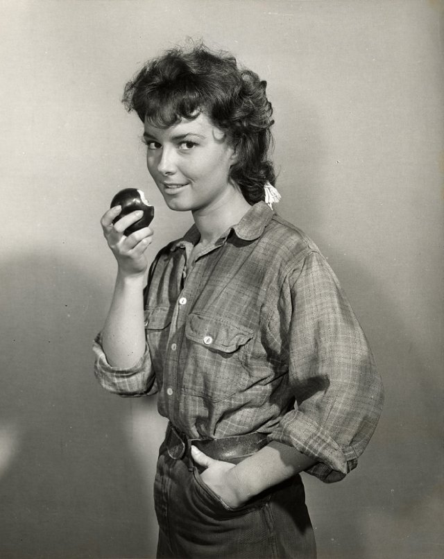 Gigi Perreau Gigi Perreau