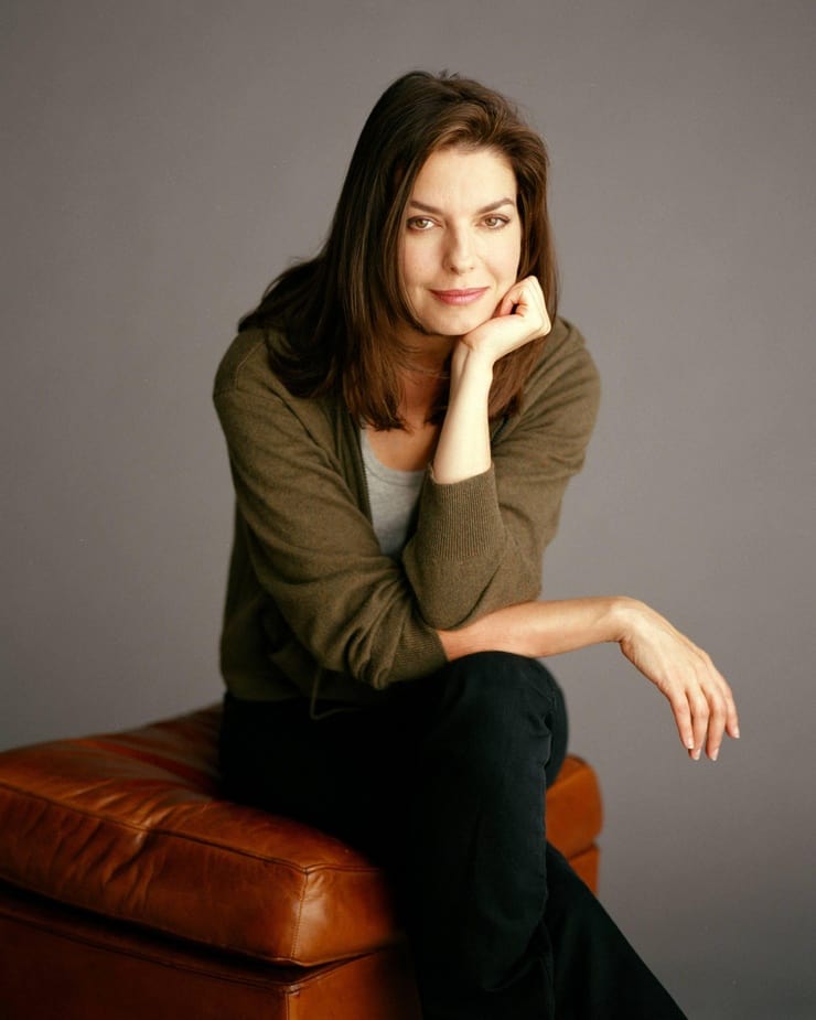 Sela Ward