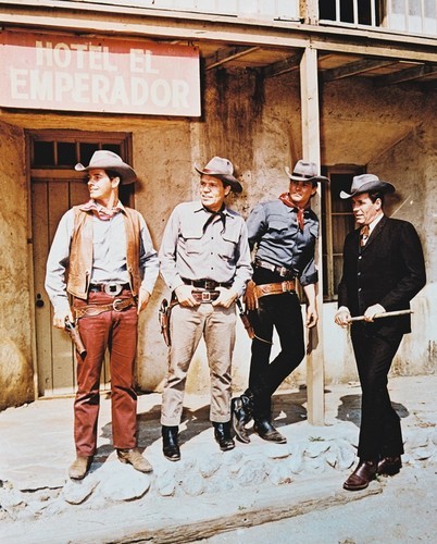 Laredo                                  (1965-1967)