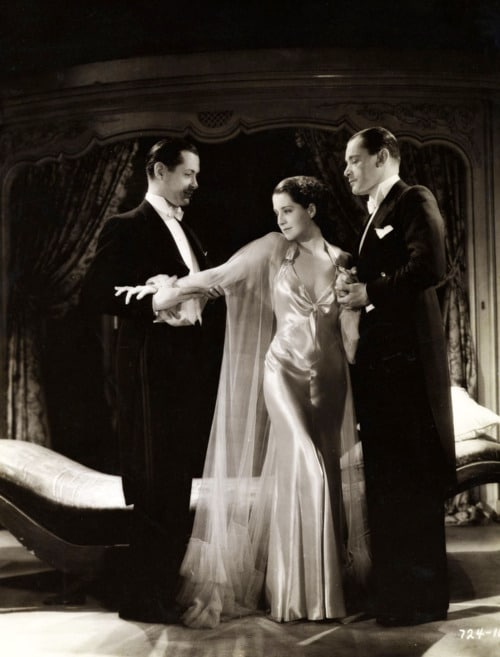 Riptide                                  (1934)