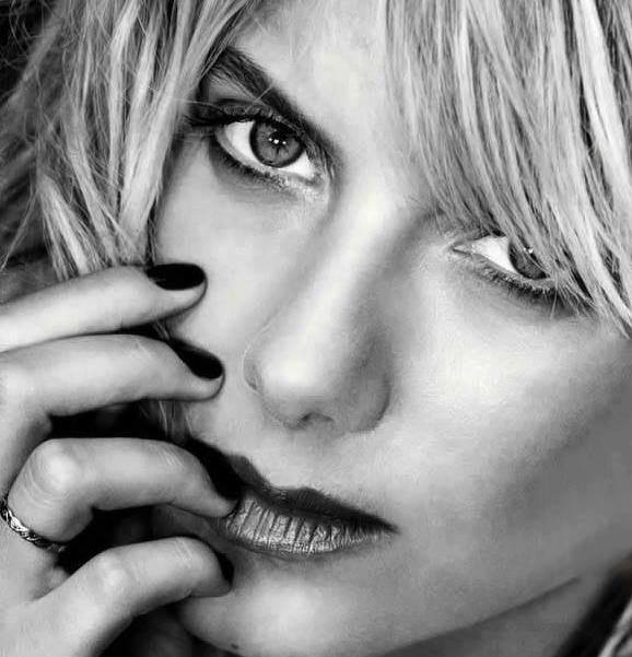 Picture of Mélanie Laurent