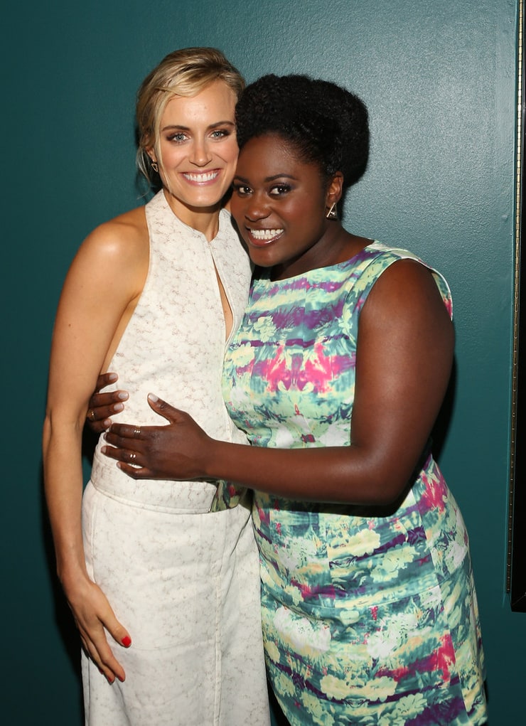 Taylor Schilling picture