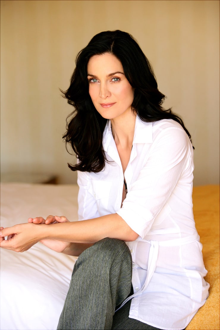 Carrie-Anne Moss