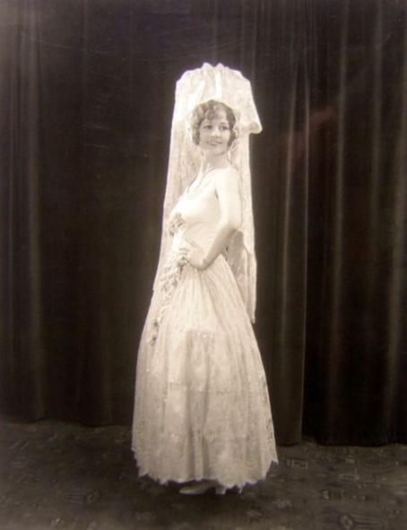 Sharon Lynn