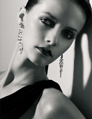 Lucia Dvorska